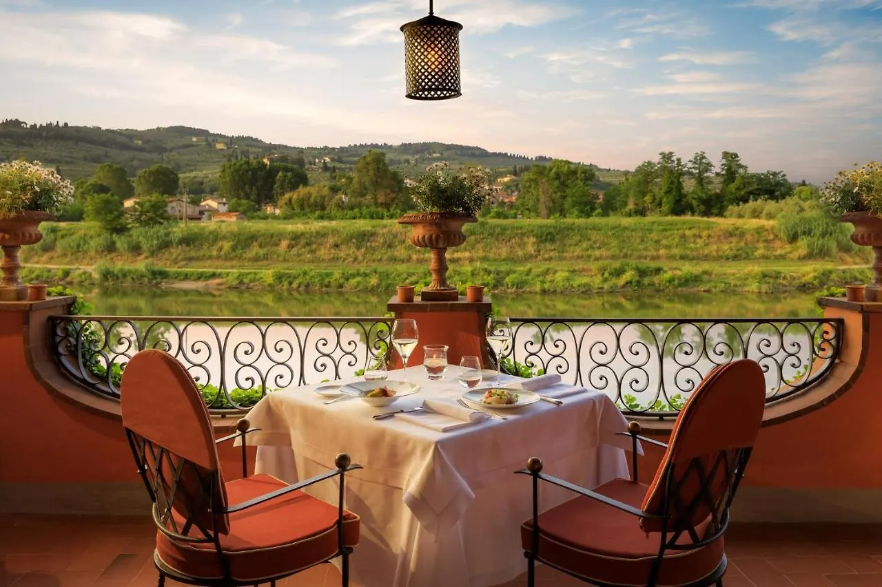 Villa La Massa Candeli 5*,  Italy